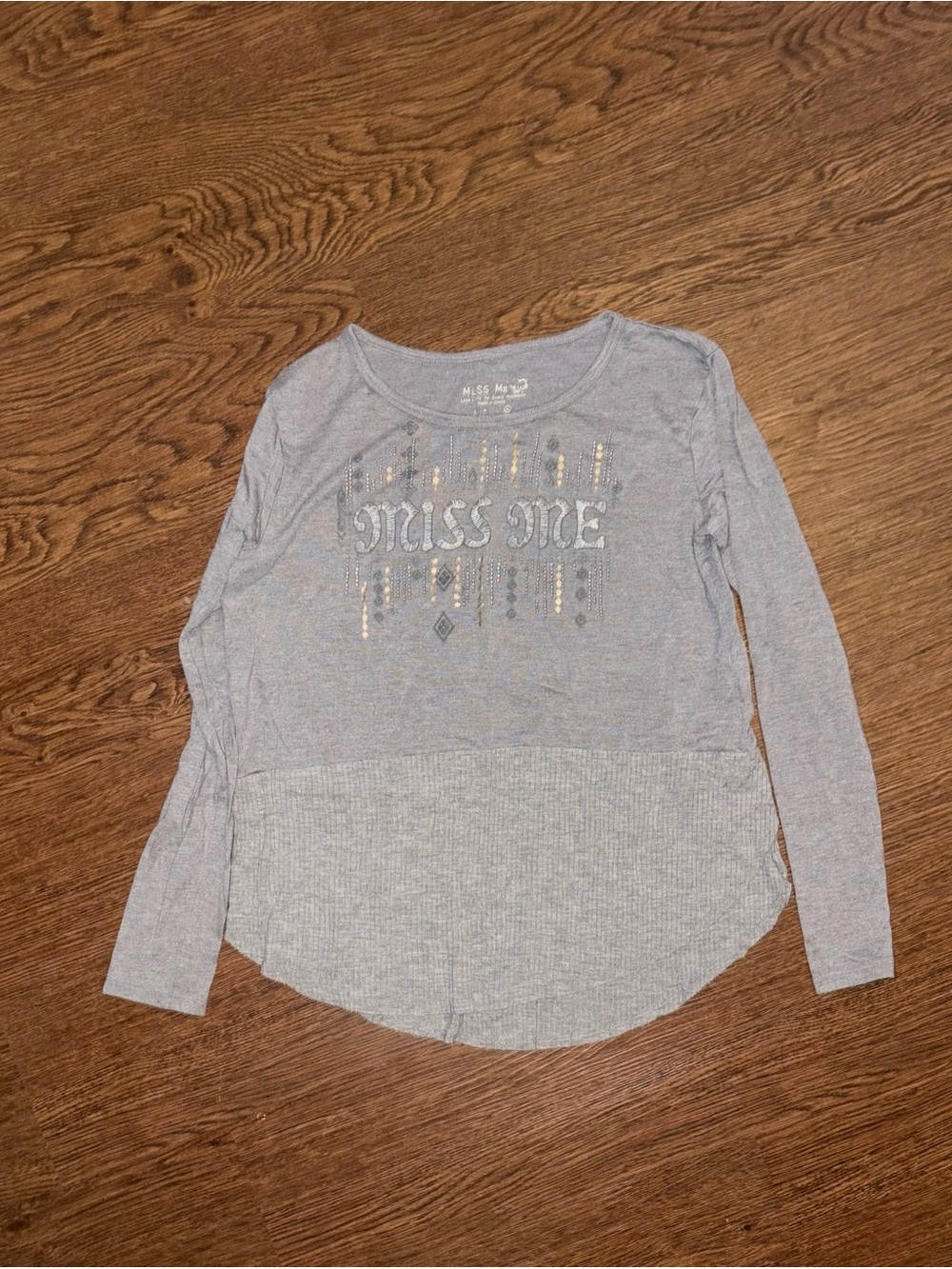 Miss Me Heather Gray Long Sleeve Graphic Tee with Metallic Accents